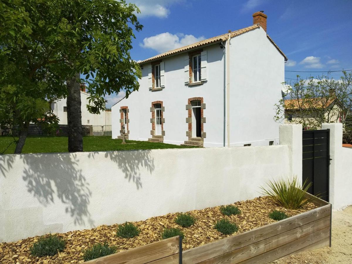 Gîte de la Percoterie Le Champ-Saint-Pere Exterior foto